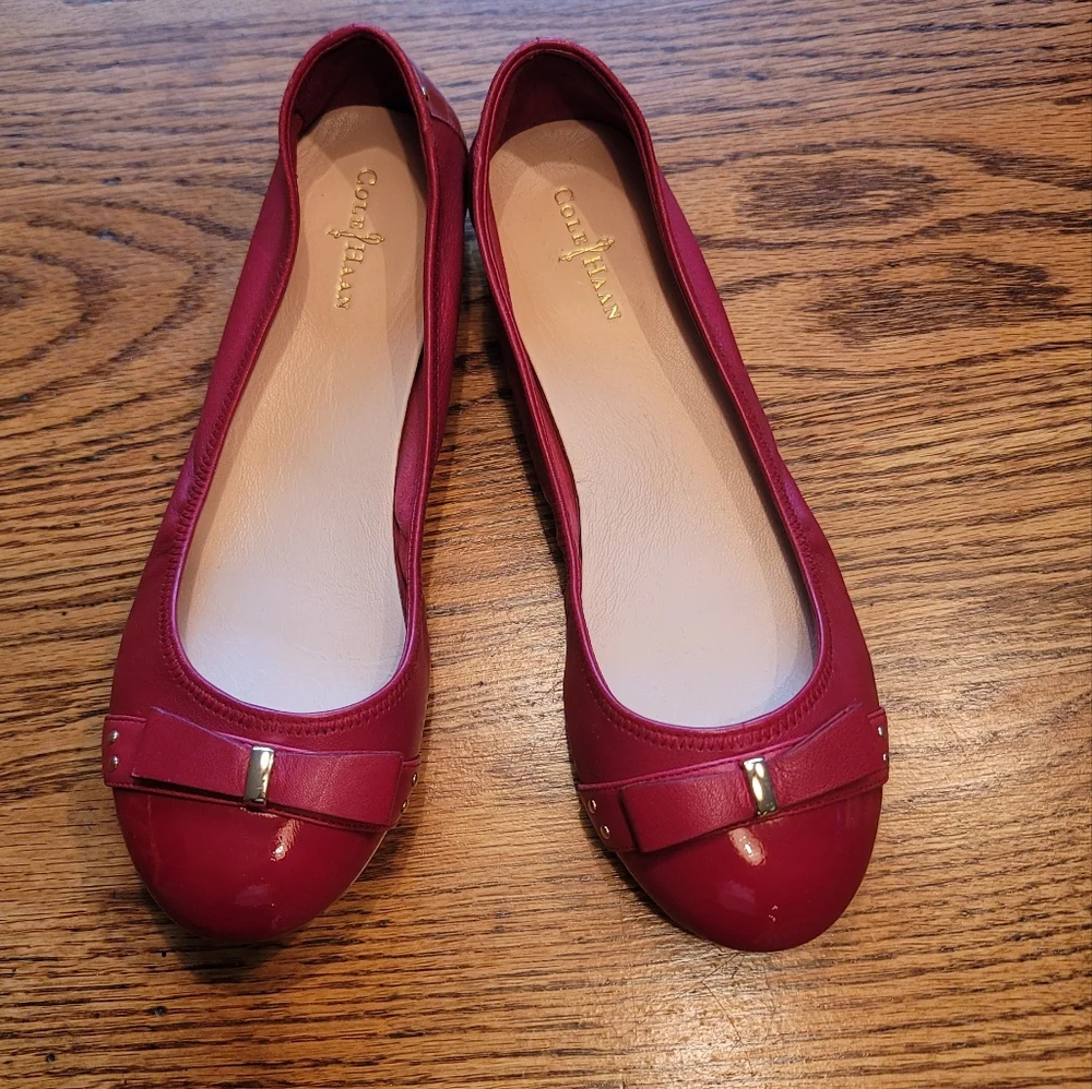 Cole Haan Red Gold Buckle Nike Leather Bow Wedge Shoes